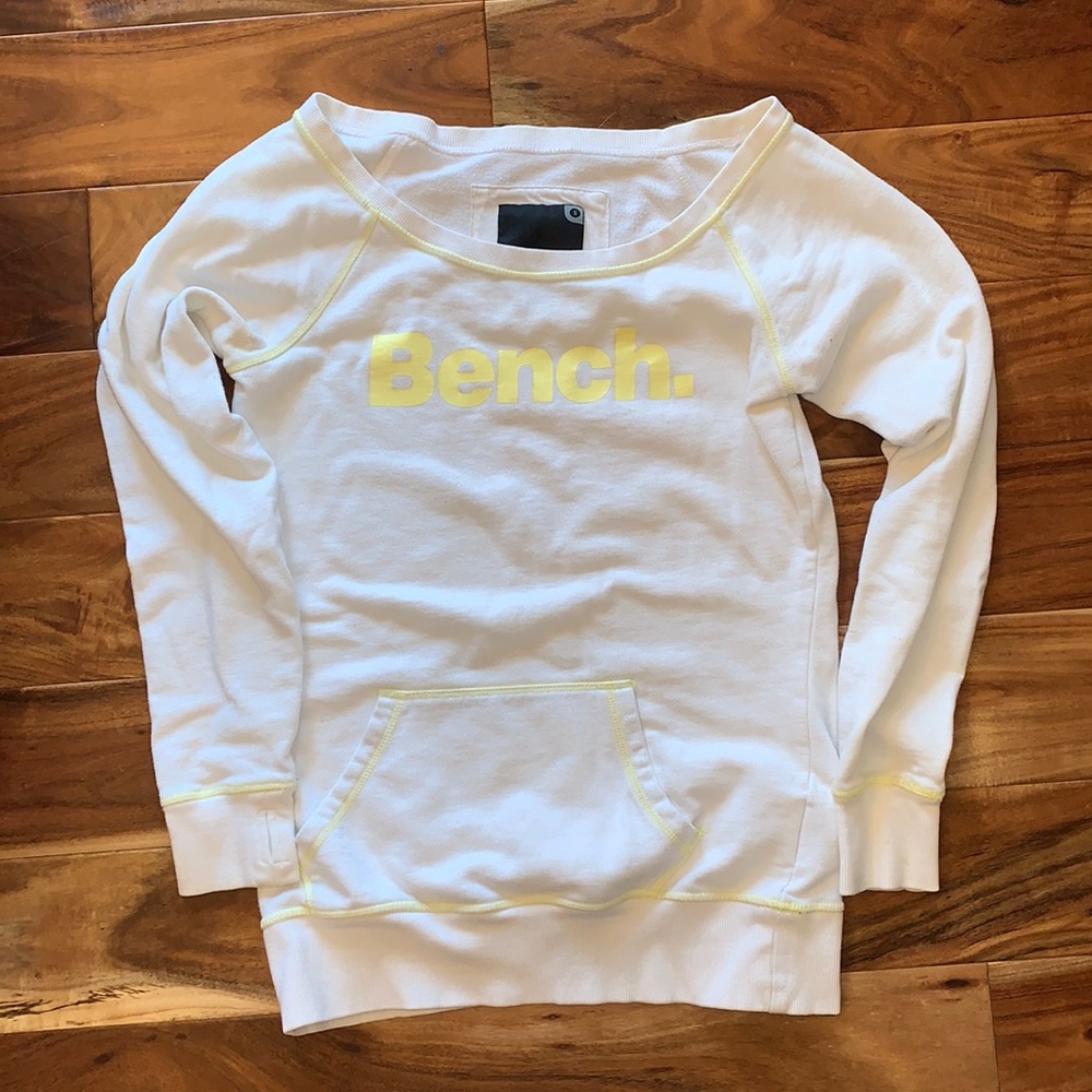 Bench Long White Sweater Size Small